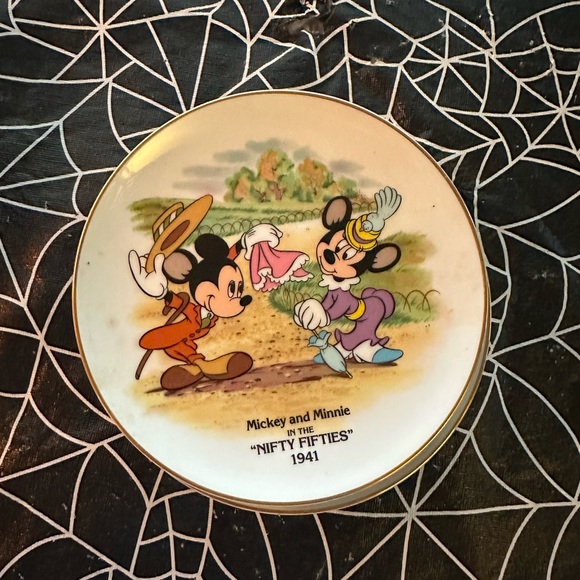 Disney Kitchen Vintage Mickey Plates Poshmark